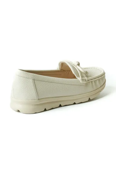 01-4624 Flat Moccasin