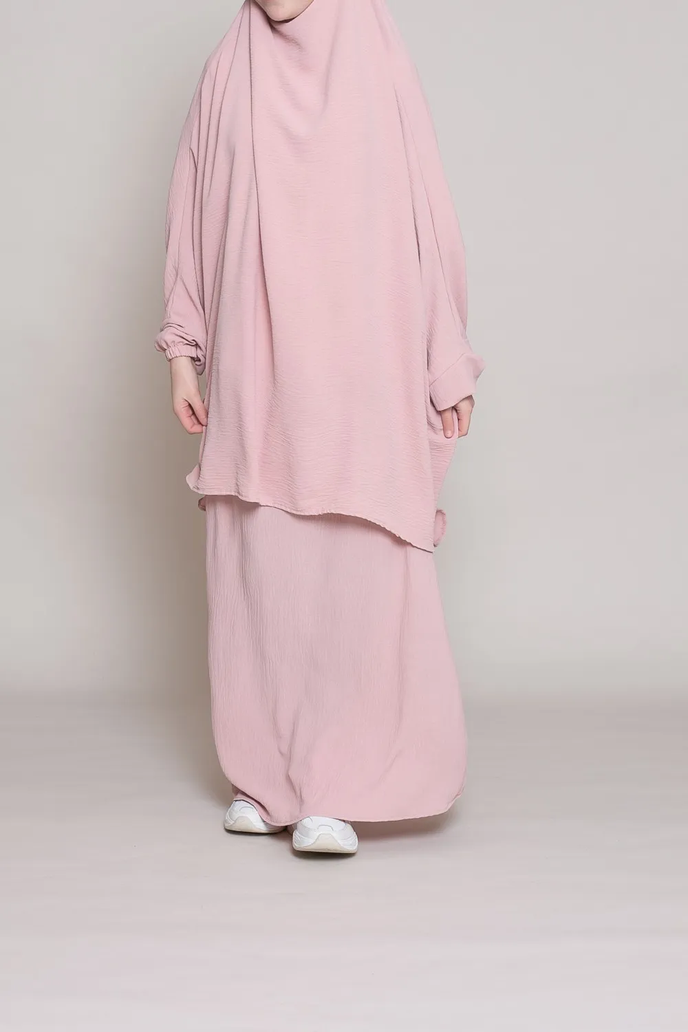 copy of Chica joven jilbab de jazz rosa