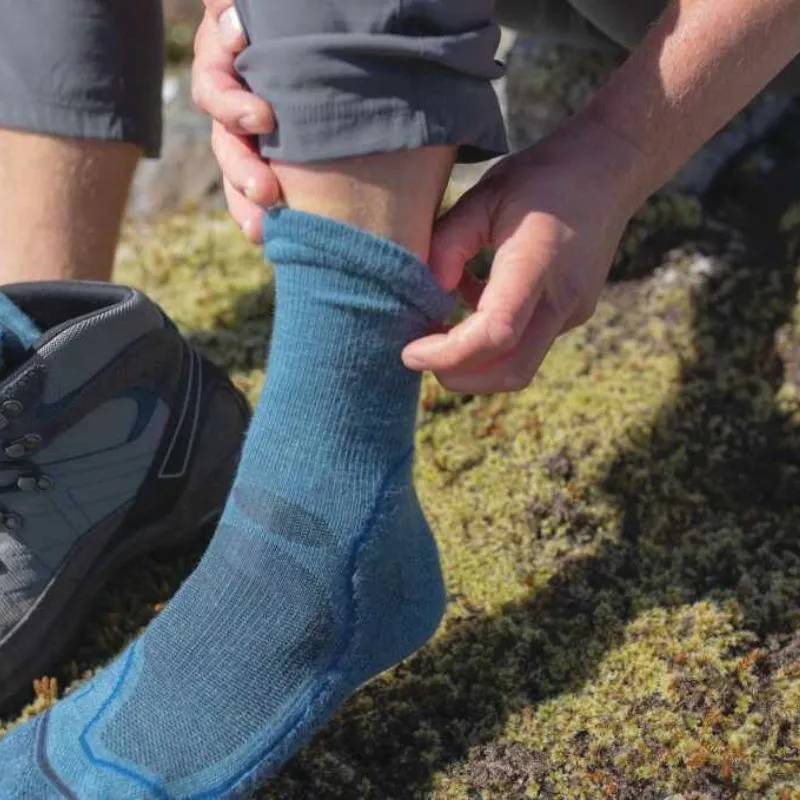 icebreaker Merino Men's Hike+ Light Crew Socks - Black Ember