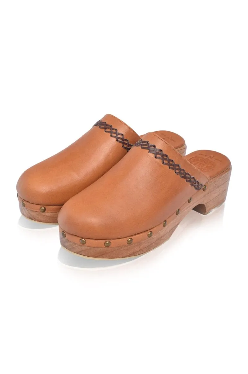 Malibu Leather Clogs in Vintage Camel