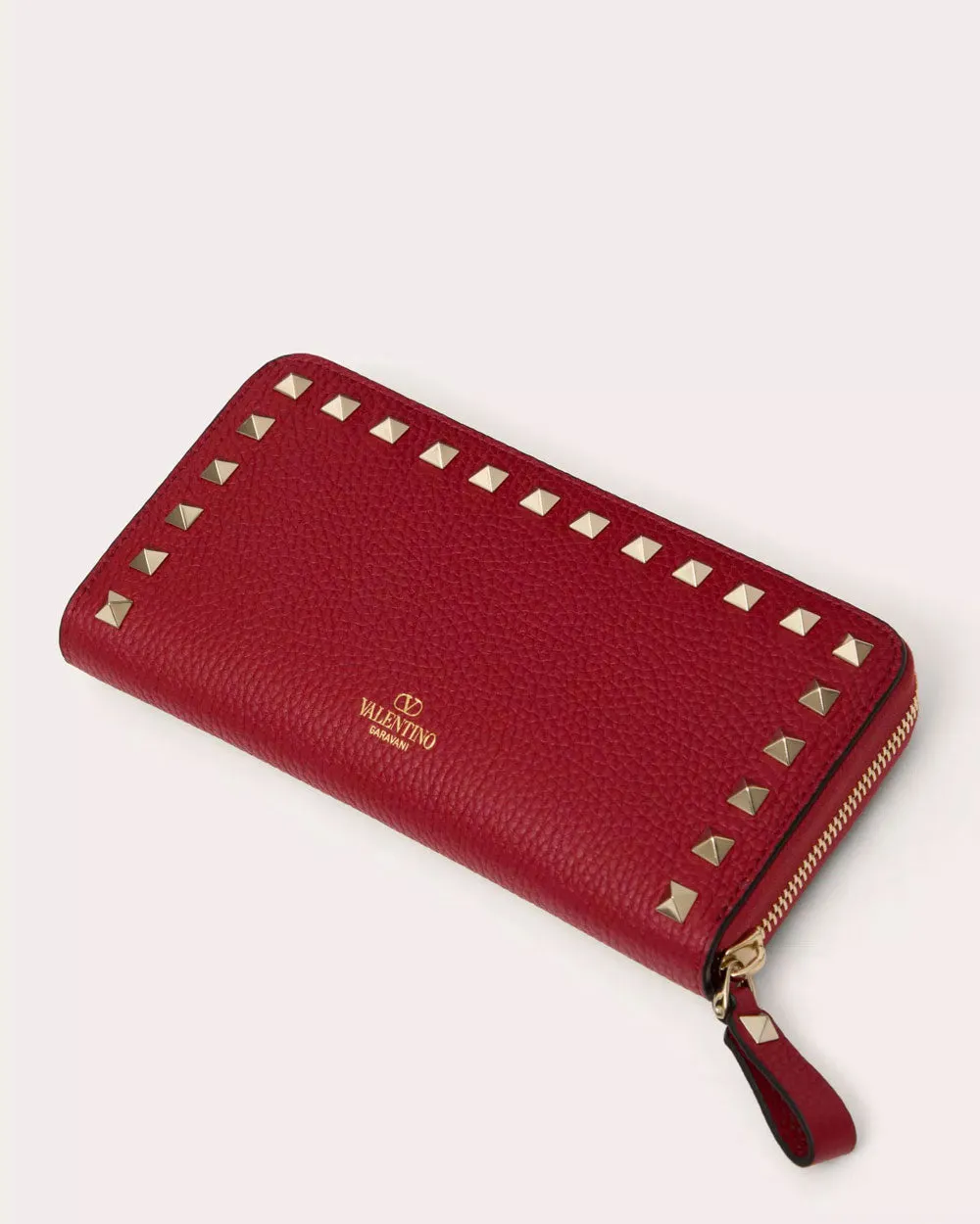 Rockstud Zip Around Wallet in Rosso