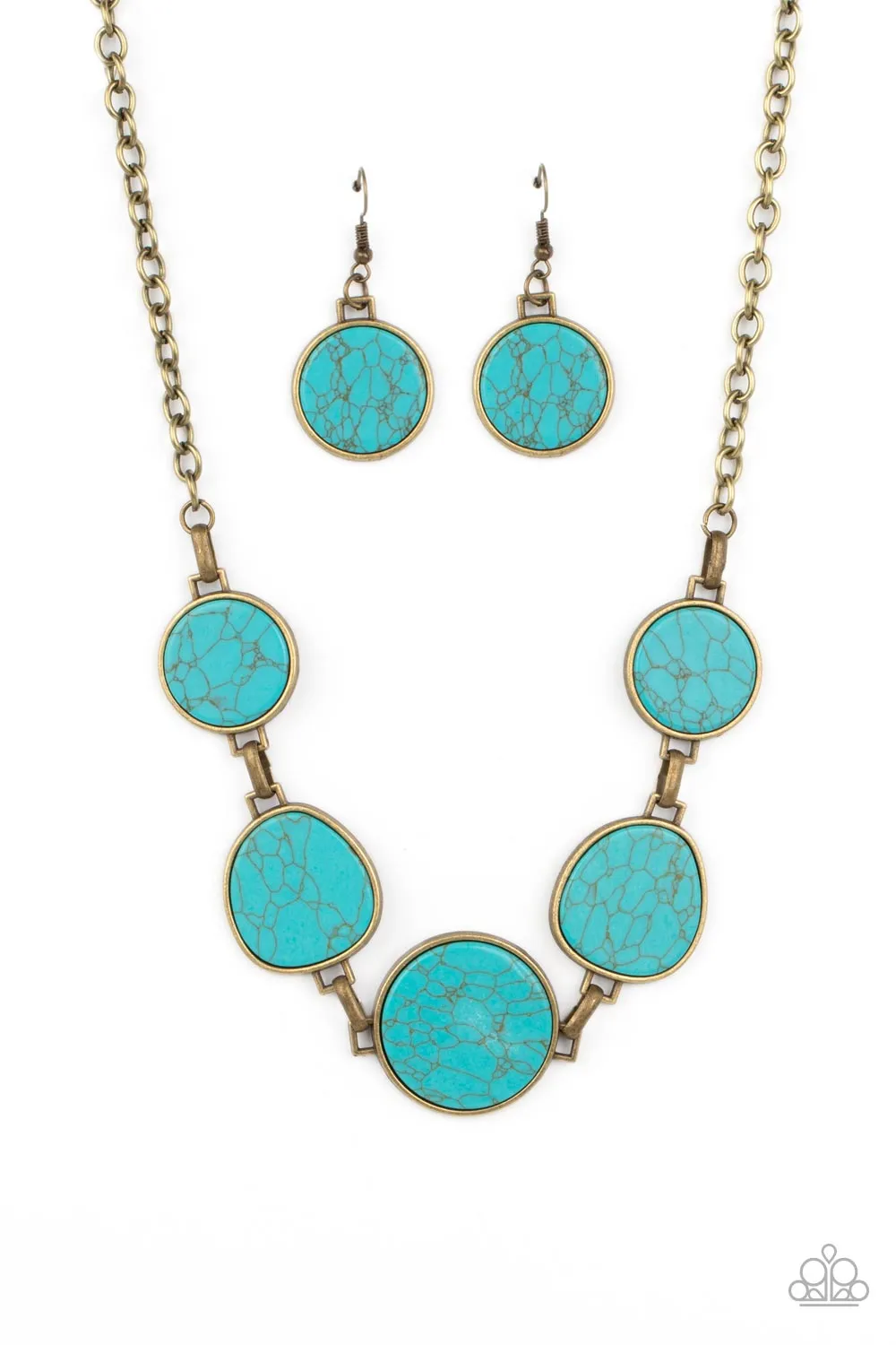 Santa Fe Flats - Brass ~ Paparazzi Necklace