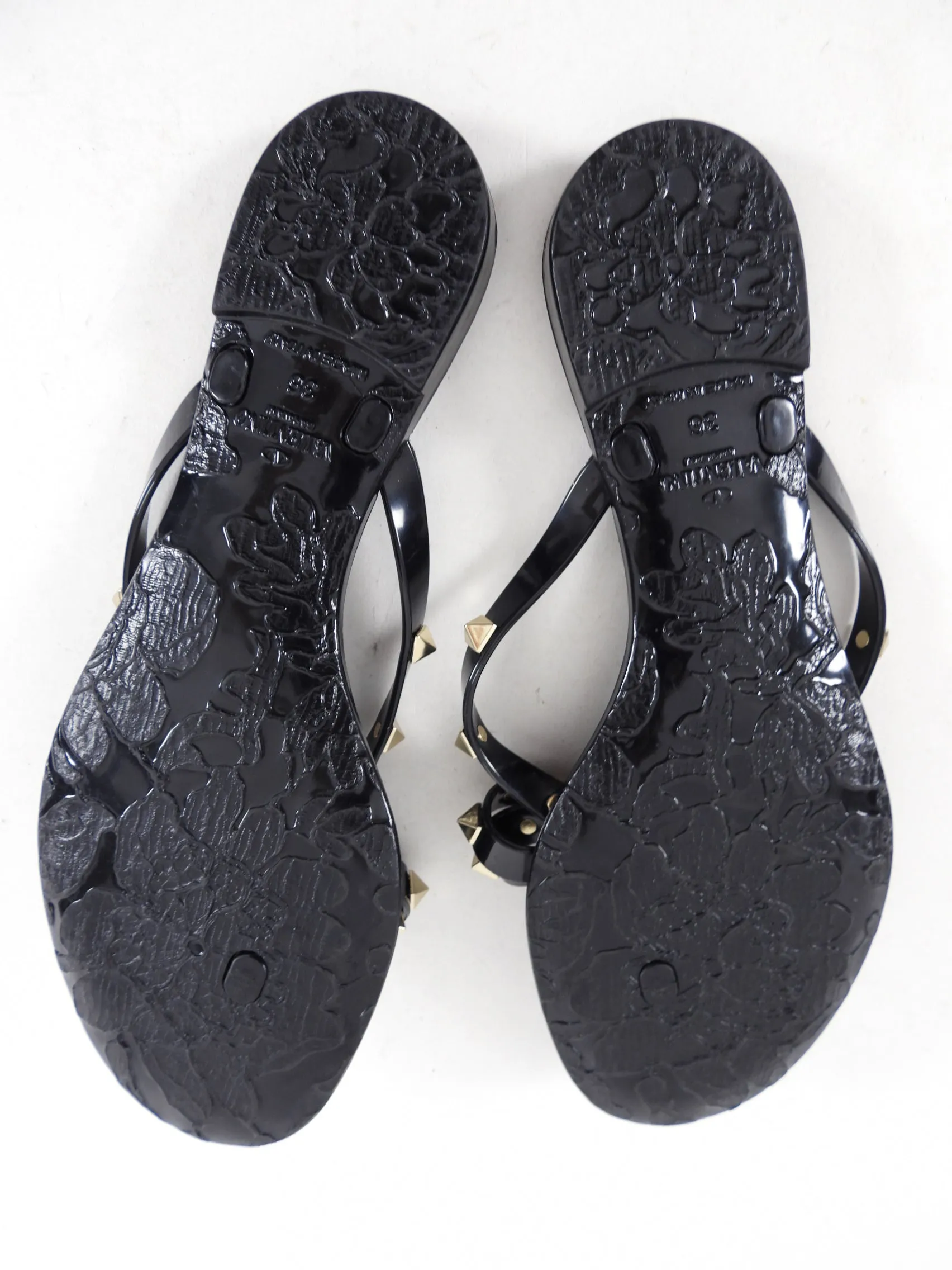 Valentino Black Jelly Bow Rock Stud Flip Flops - 36